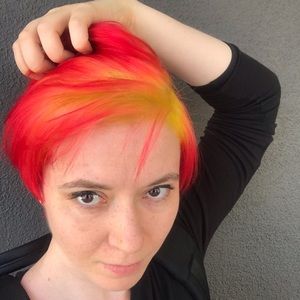 Meet your Posher, Amber